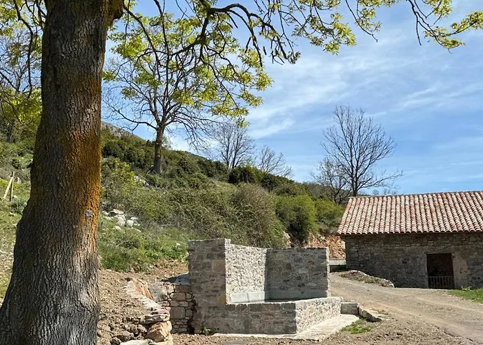 Vakantiehuis La Calma Ogassa